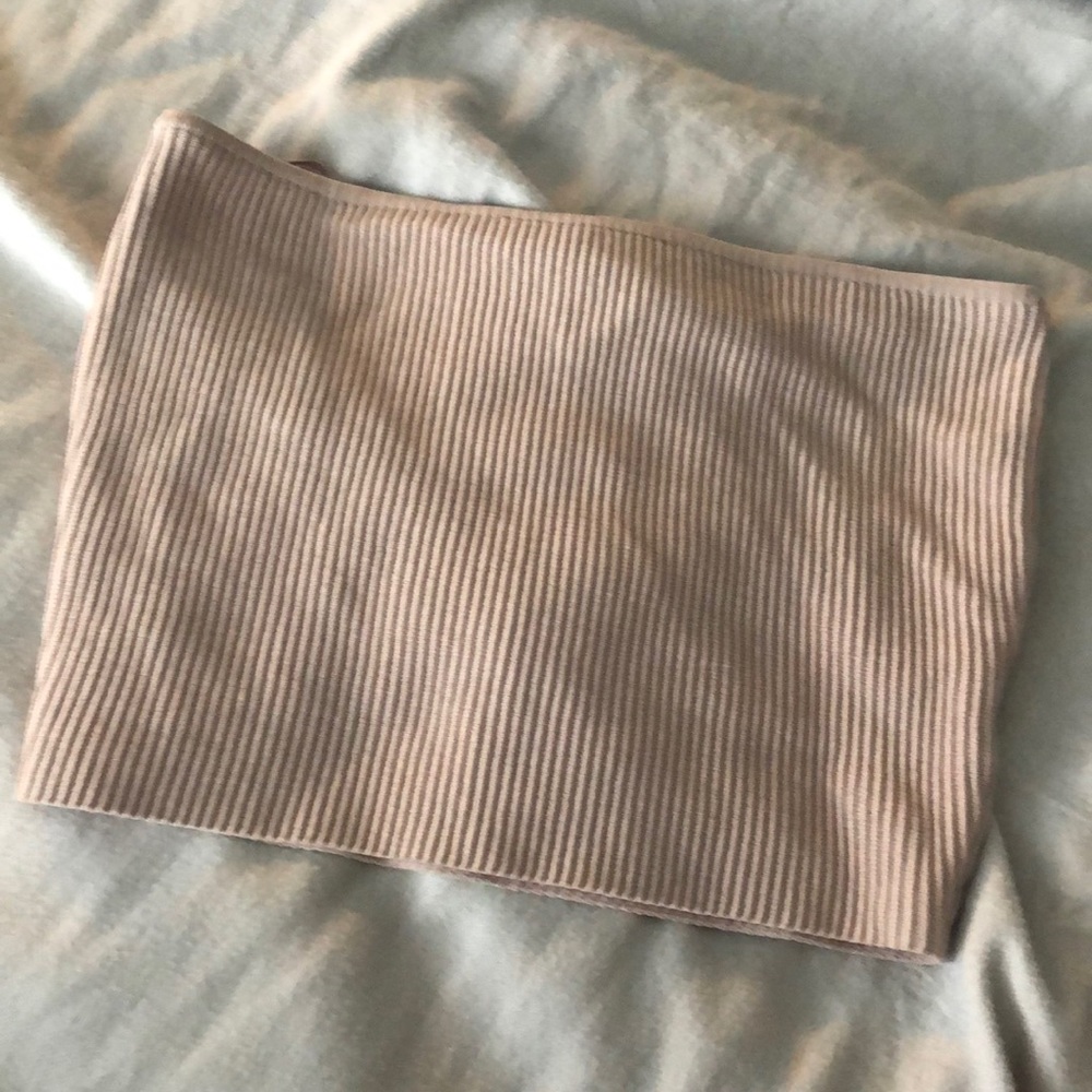 Stretchy tube top